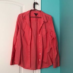 GAP Boyfriend fit button down top